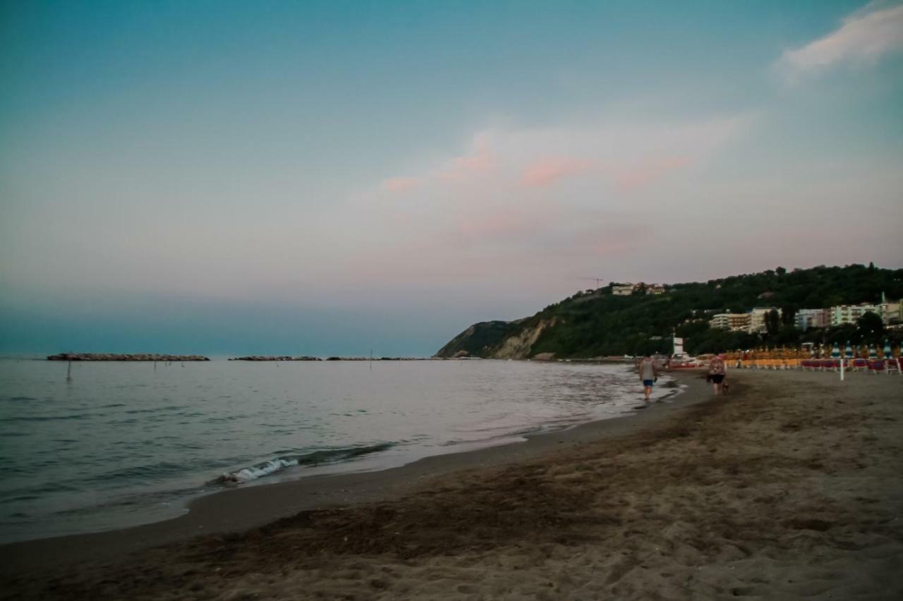Hotel Resort Marinella Gabicce Mare Ngoại thất bức ảnh